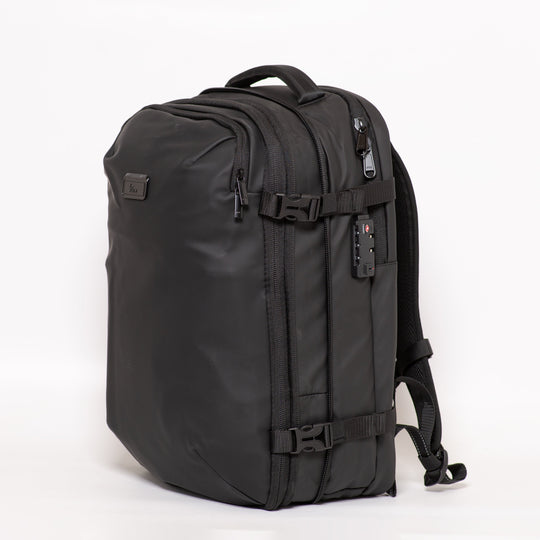 Zola Travel Back | Vacuum Compression