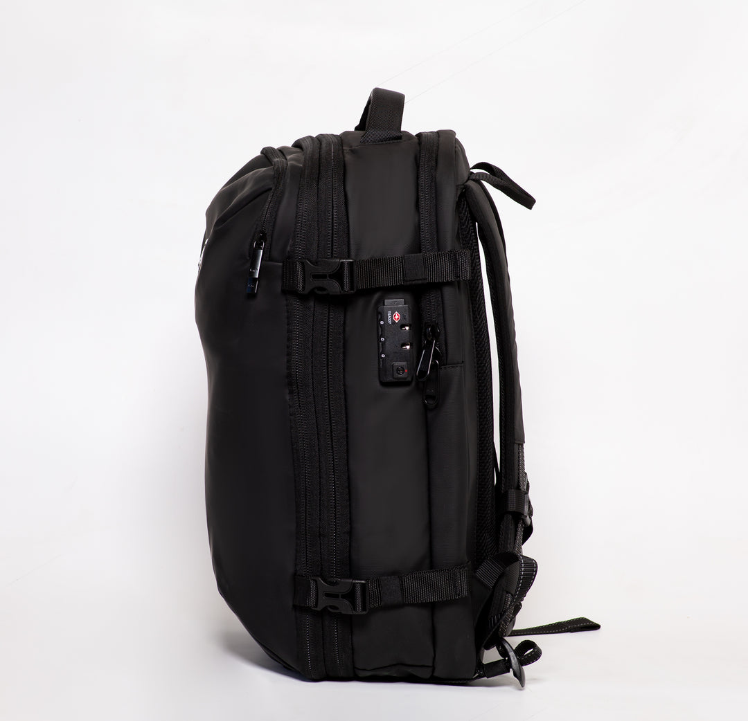 Zola Travel Back | Vacuum Compression
